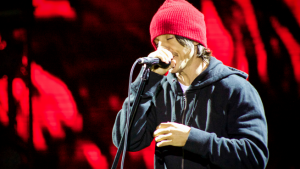Red Hot Chili Peppers’ Anthony Kiedis Addresses Drug Claims