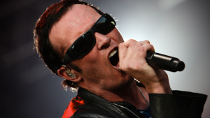 Guns N’ Roses To Pay Tribute To Scott Weiland
