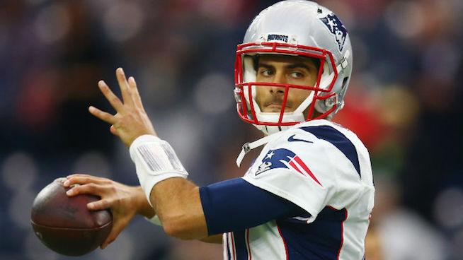 49ers trade second-round pick to Patriots for QB Jimmy Garoppolo [report]