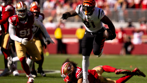 49ers Notes: 2 injuries, trade deadline talks, and whether Wilks will come out of the booth